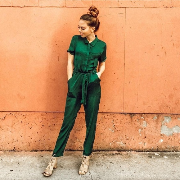 Urban Outfitters Pants - Urban outfitters jumpsuit (small)